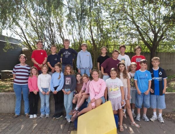 Bl5 6 Klasfoto 26 27
